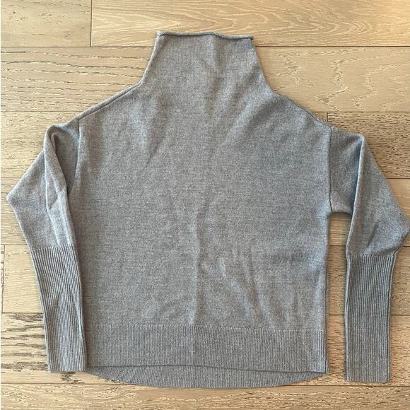 Wilfred Luxe Cashmere Cyprie Sweater Womens Size XS - Picture 2 of 4